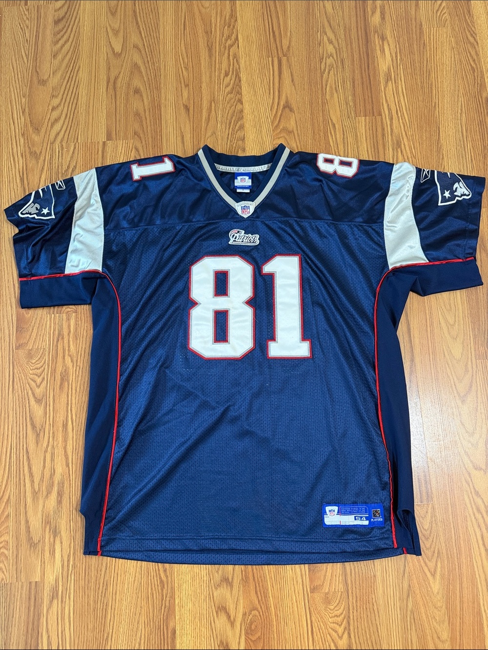 Reebok New England Patriots #81 Navy and White Football Jersey